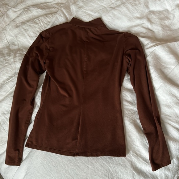 Reformation Long Sleeve - Picture 2 of 4